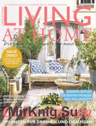 Living at Home - Juni 2019